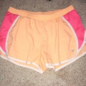 Active old navy sports shorts.